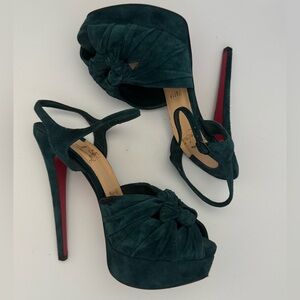 Sexy Teal/Green Christian Louboutin Hand-Knotted Suede Stiletto Platform